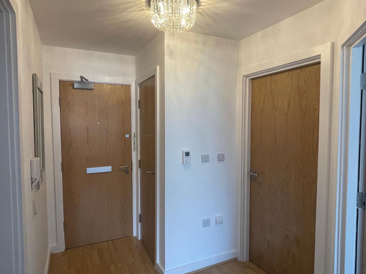 Moda Wigan - Stylish 2 Bed Apartment Central וויגאן מראה חיצוני תמונה
